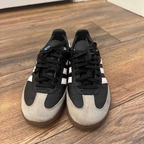 Adidas Sambas Vegan in Black Gum - Picture 3 of 13